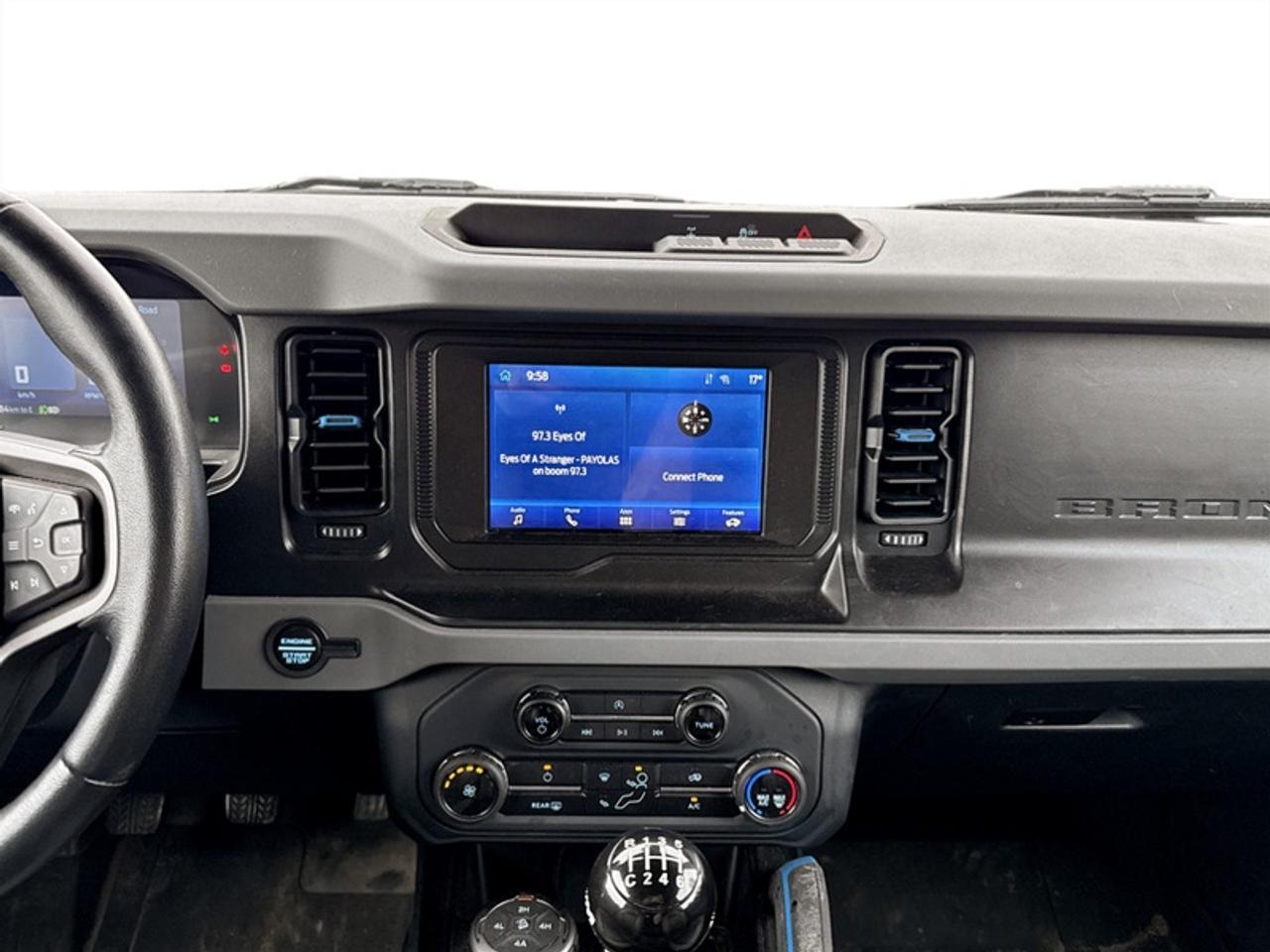 2022 Ford Bronco Black Diamond  **CLEAN CARFAX - LOW KMS** Photo