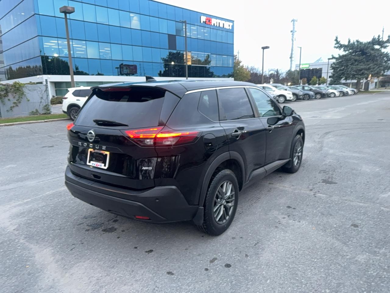 2021 Nissan Rogue S