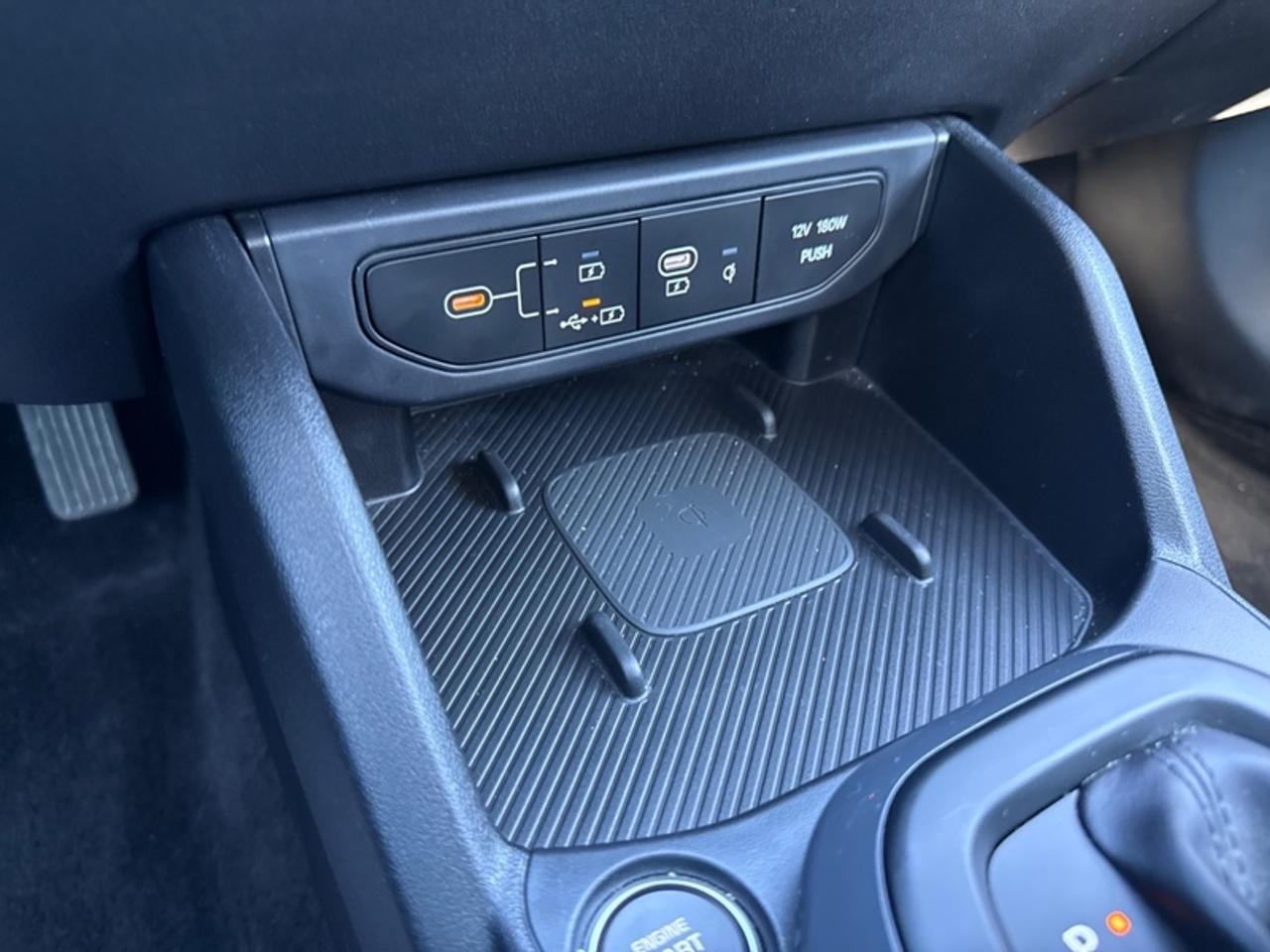 2025 Kia K4 EX  - Non-smoker - One owner - Local - $193 B/W Photo