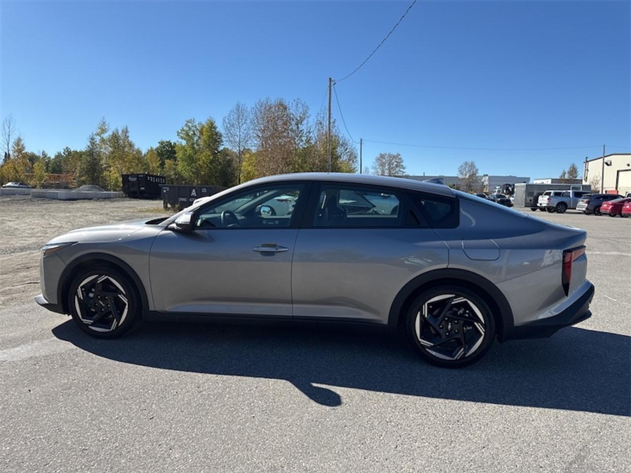 2025 Kia K4 EX  - Non-smoker - One owner - Local - $193 B/W Photo