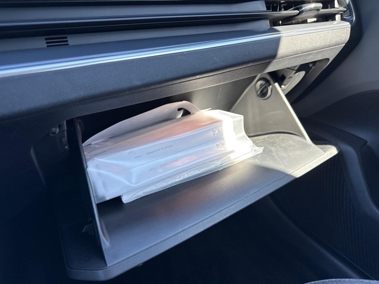 2025 Kia K4 EX  - Non-smoker - One owner - Local - $193 B/W Photo