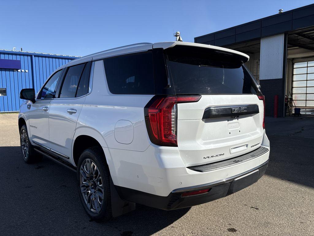 2023 GMC Yukon