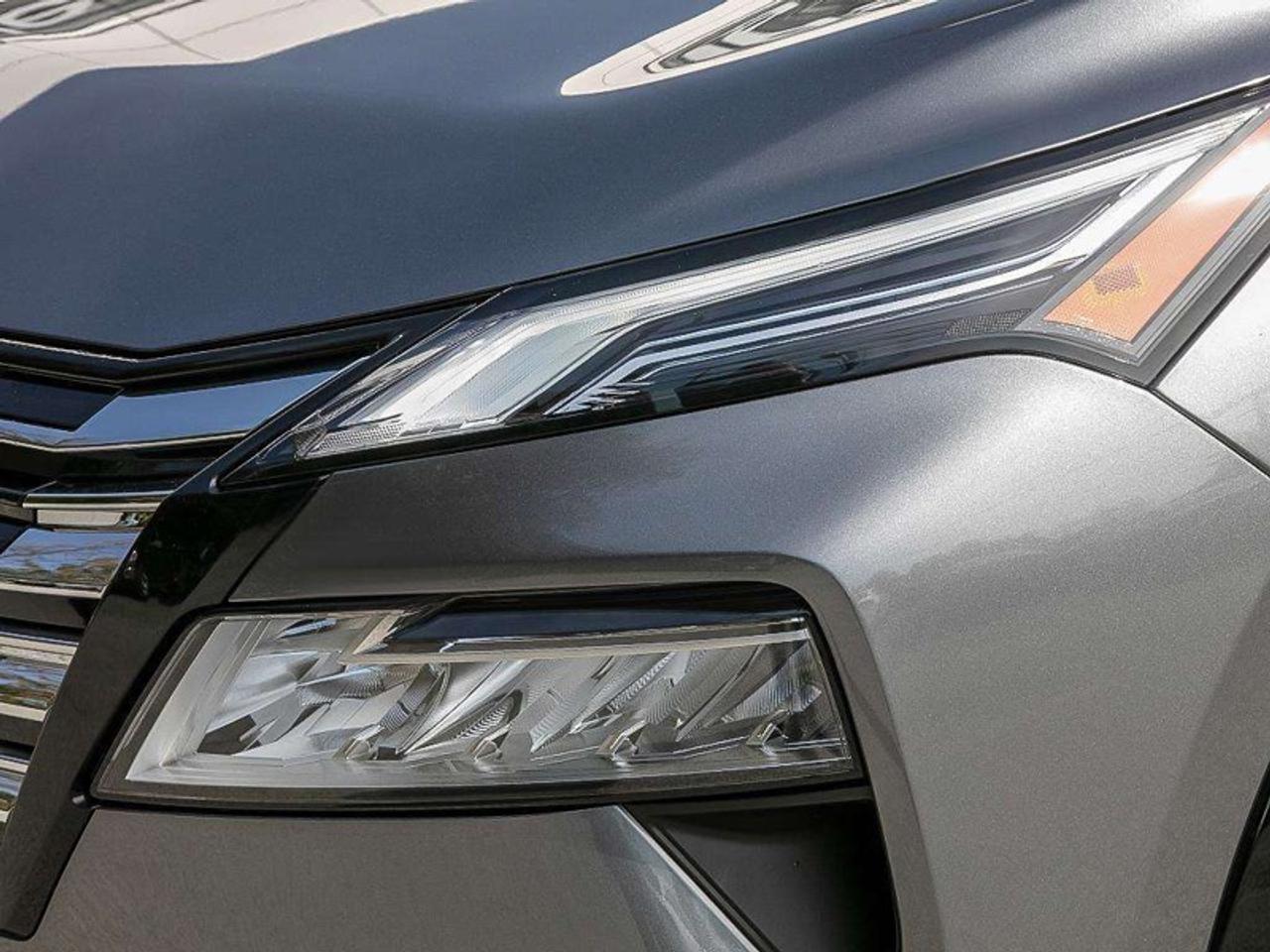 2026 Nissan Rogue Platinum  - Leather Seats Photo