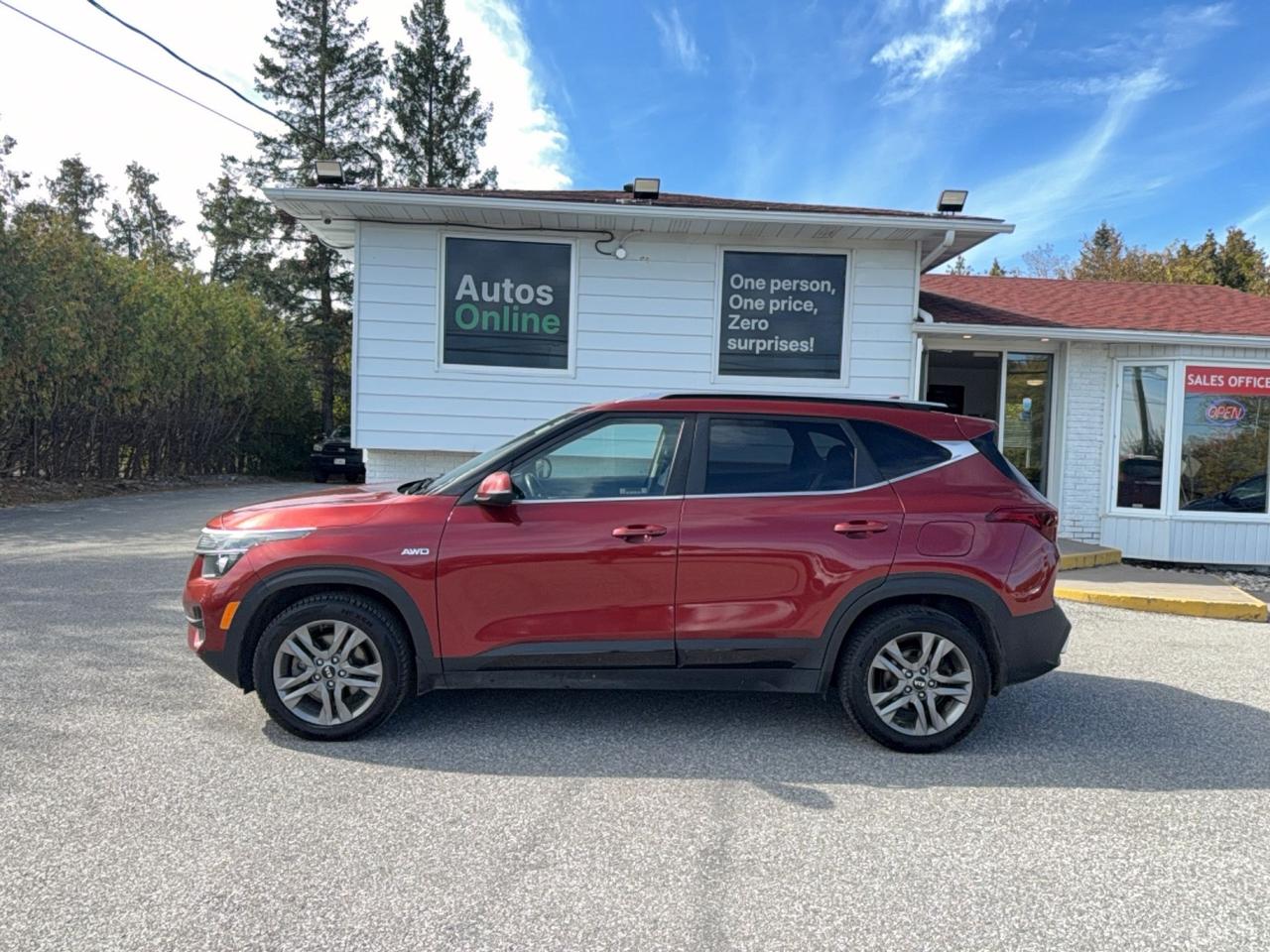 2021 Kia Seltos EX-HEATED LEATHER SEATS-SUNROOF-DRIVE ASSIST-APPLE CARPLAY-LOADED Photo2