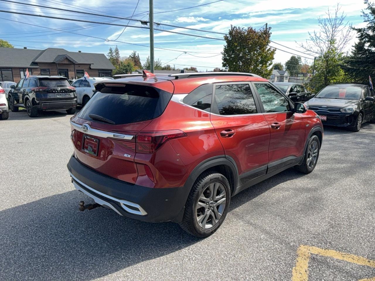 2021 Kia Seltos EX-HEATED LEATHER SEATS-SUNROOF-DRIVE ASSIST-APPLE CARPLAY-LOADED Photo