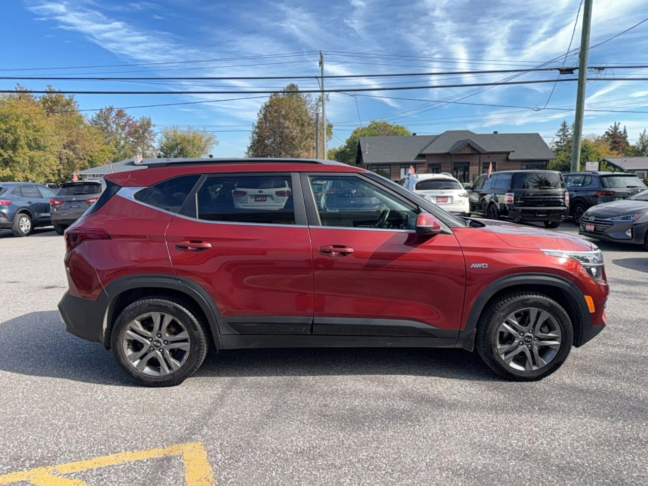 2021 Kia Seltos EX-HEATED LEATHER SEATS-SUNROOF-DRIVE ASSIST-APPLE CARPLAY-LOADED Photo