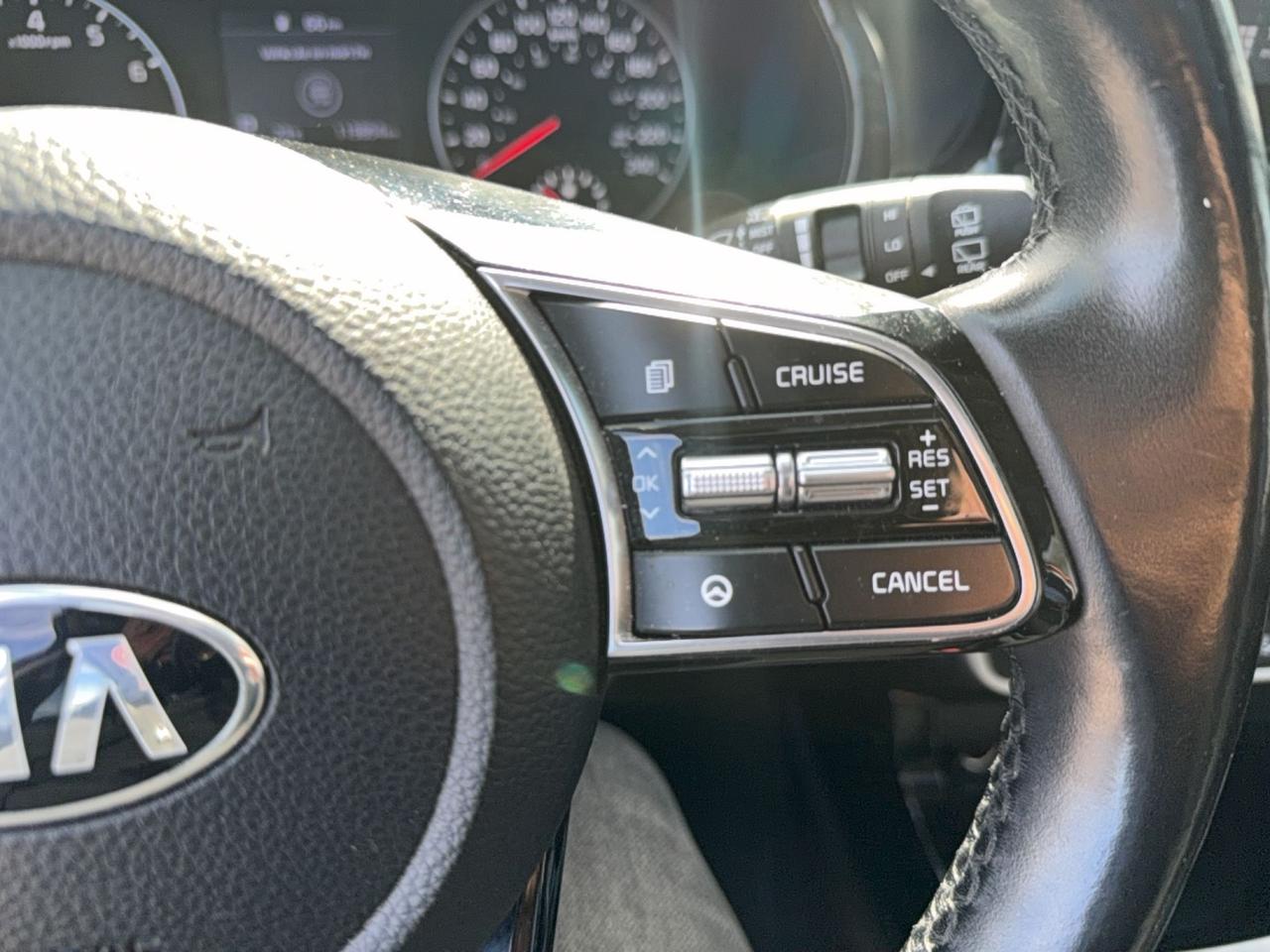 2021 Kia Seltos EX-HEATED LEATHER SEATS-SUNROOF-DRIVE ASSIST-APPLE CARPLAY-LOADED Photo