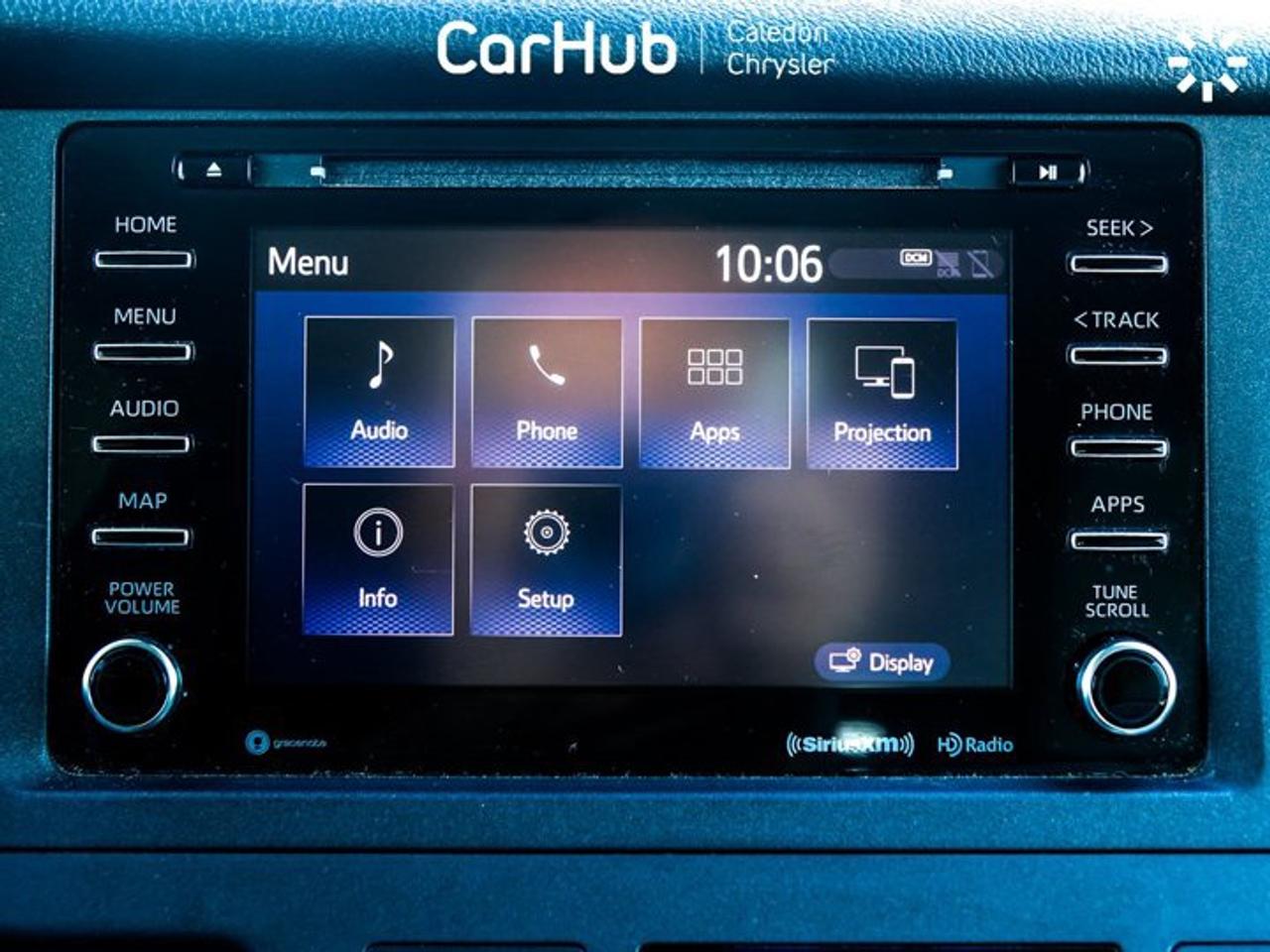 2020 Toyota Sienna LE 3.5L V6 | 8-Passenger Seating | Toyota Safety Sense P | Apple CarPlay | Power Sliding Doors Photo
