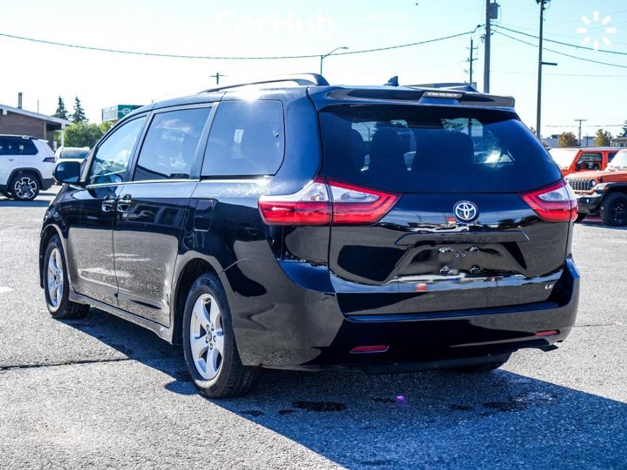 2020 Toyota Sienna LE 3.5L V6 | 8-Passenger Seating | Toyota Safety Sense P | Apple CarPlay | Power Sliding Doors Photo