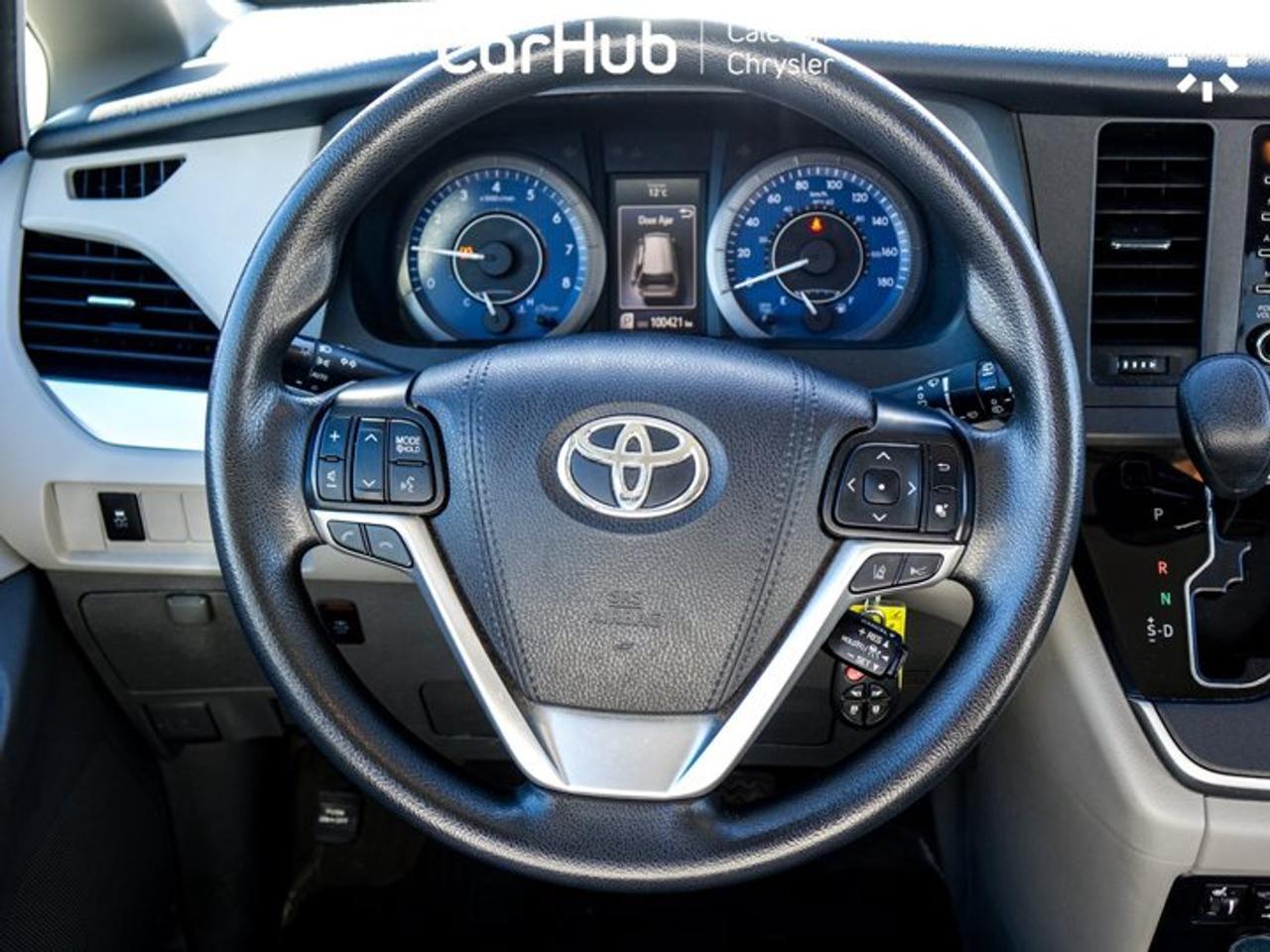 2020 Toyota Sienna LE 3.5L V6 | 8-Passenger Seating | Toyota Safety Sense P | Apple CarPlay | Power Sliding Doors Photo