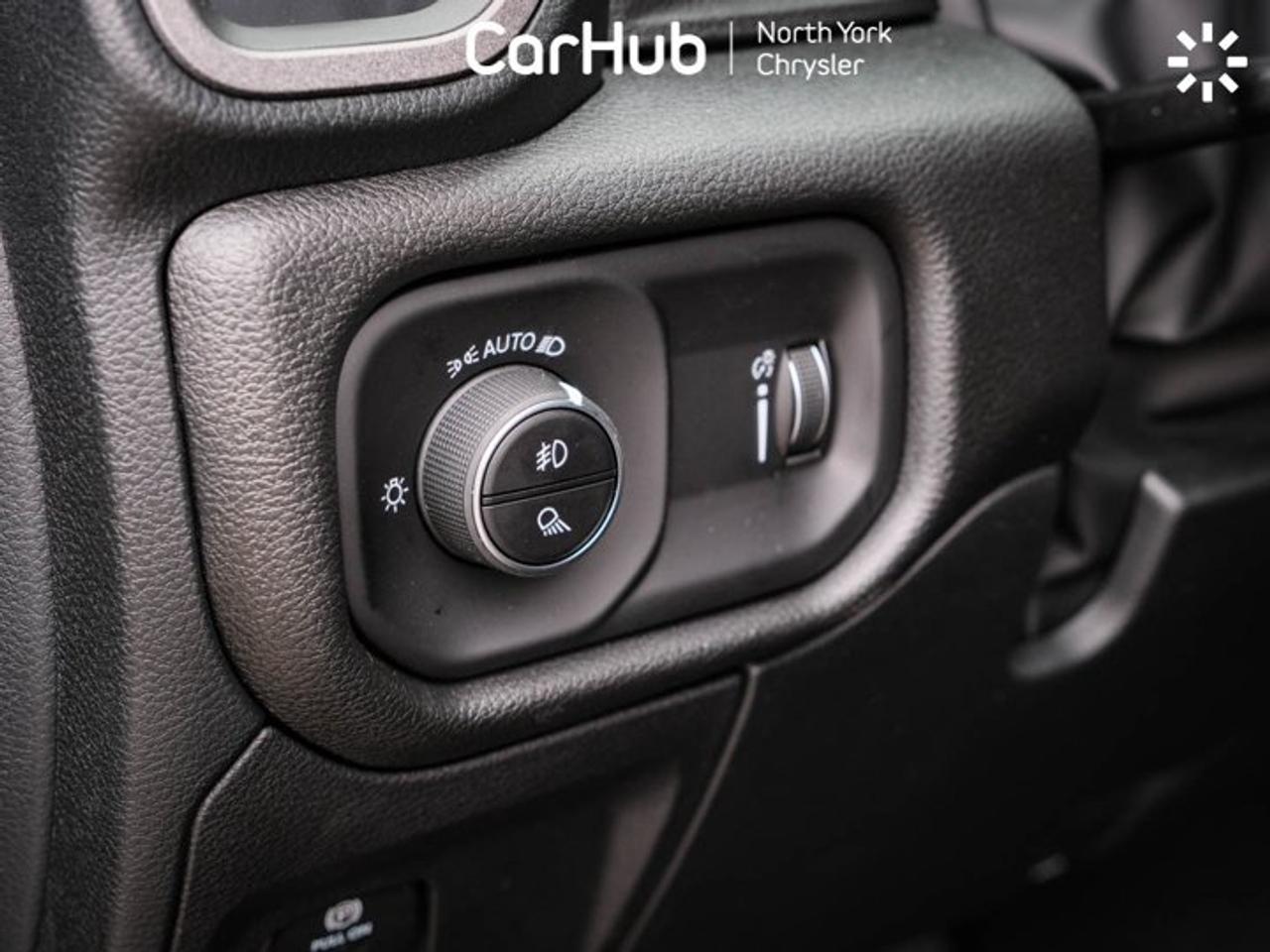 2027 RAM 1500 Express Crew Cab 5'7" Box 3.0L Hurricane I6 Twin Turbo | Black Express Edition | 420 HP Photo