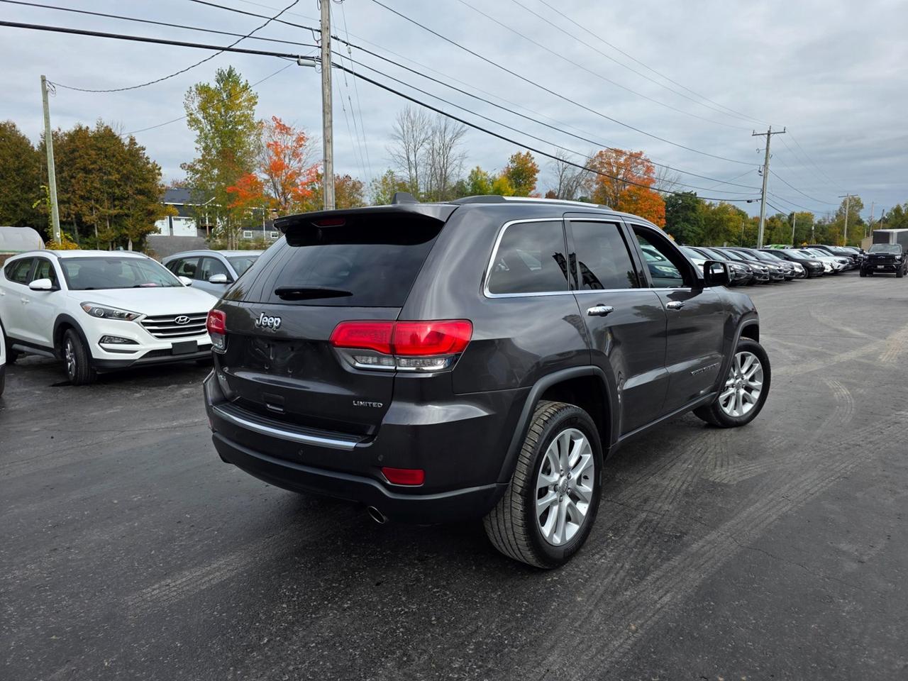 2017 Jeep Grand Cherokee LIMITED 4WD Photo