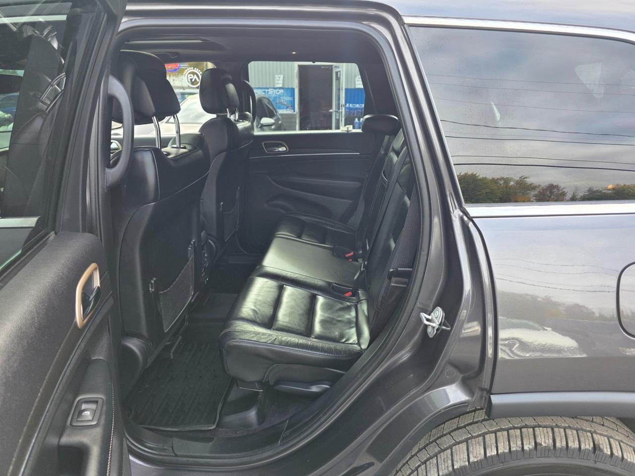 2017 Jeep Grand Cherokee LIMITED 4WD Photo