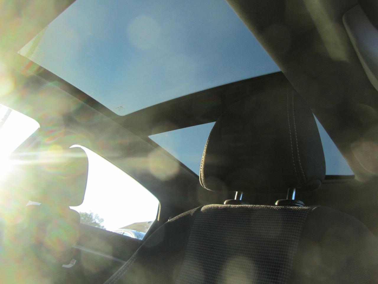 2014 Hyundai Elantra GT 5dr Hb Man Gls Photo