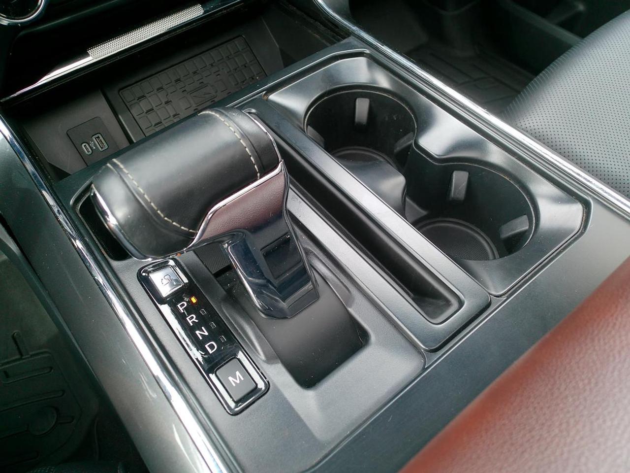 2023 Ford F-150 Lariat 4WD SuperCrew 5.5' Box Photo