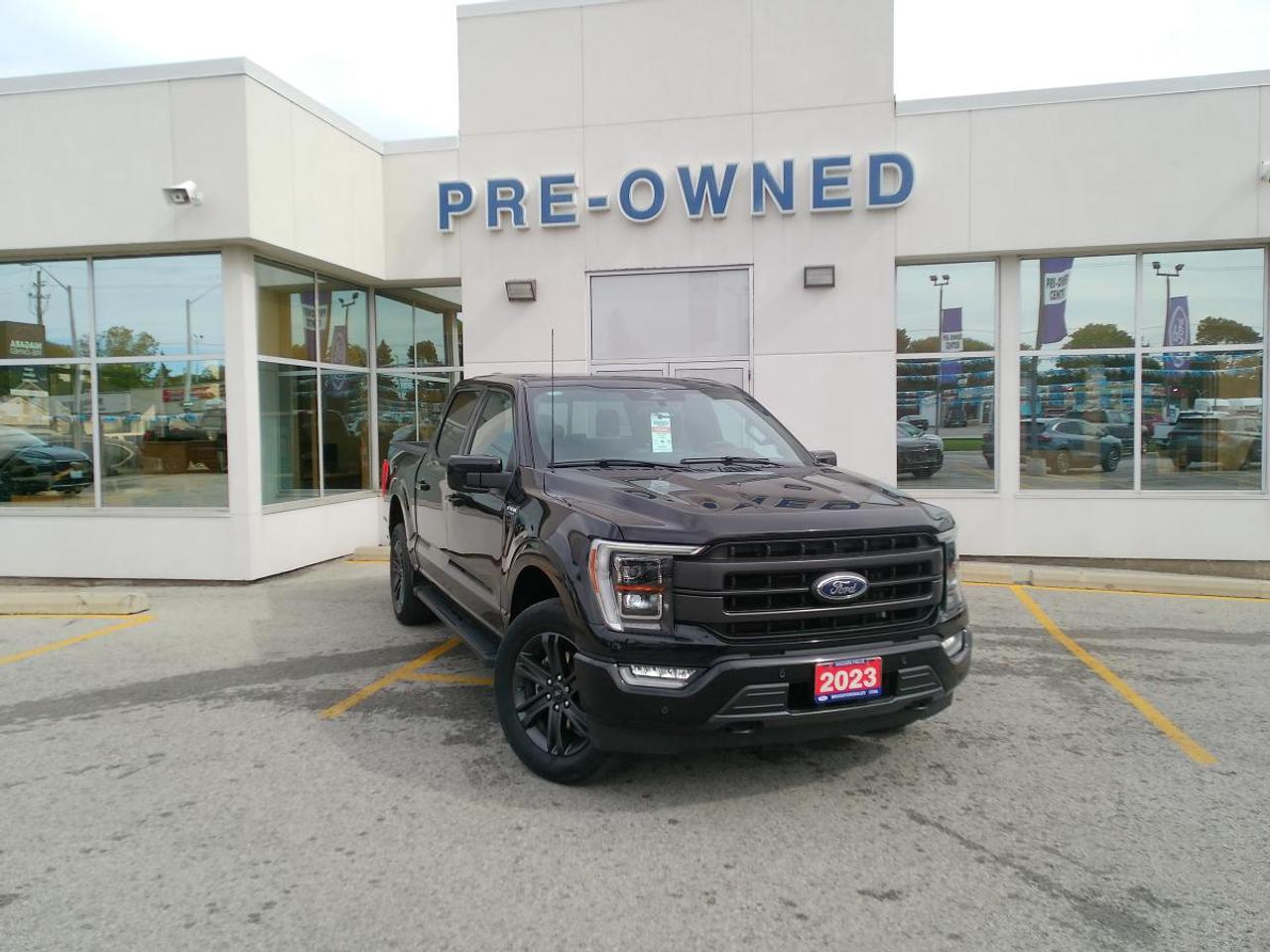 2023 Ford F-150 Lariat 4WD SuperCrew 5.5' Box Photo