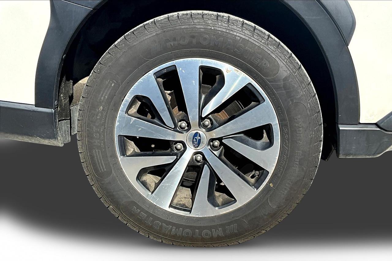 2023 Subaru Outback | Dealer Serviced | Remote Start | AWD Photo