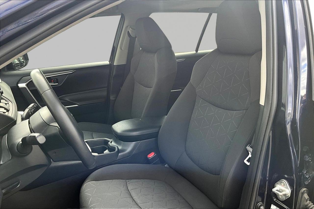 2020 Toyota RAV4 | AWD | Heated Seats | Heated Wheel | Sunroof Photo