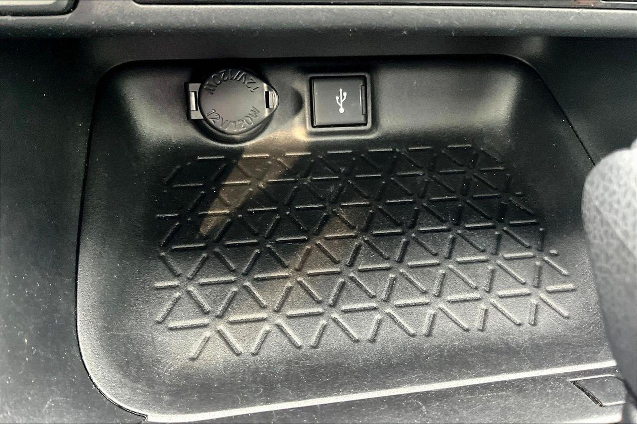 2020 Toyota RAV4 | AWD | Heated Seats | Heated Wheel | Sunroof Photo