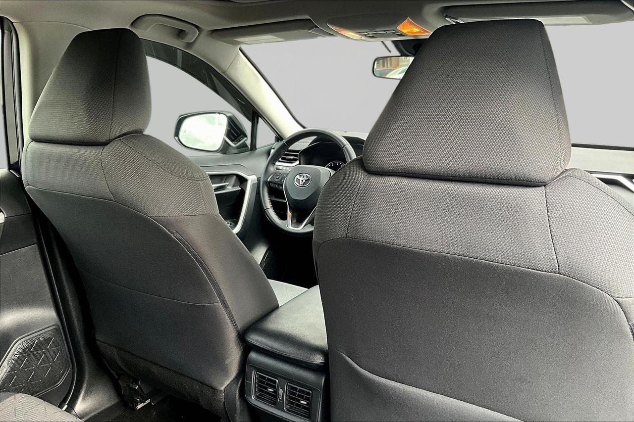 2020 Toyota RAV4 | AWD | Heated Seats | Heated Wheel | Sunroof Photo