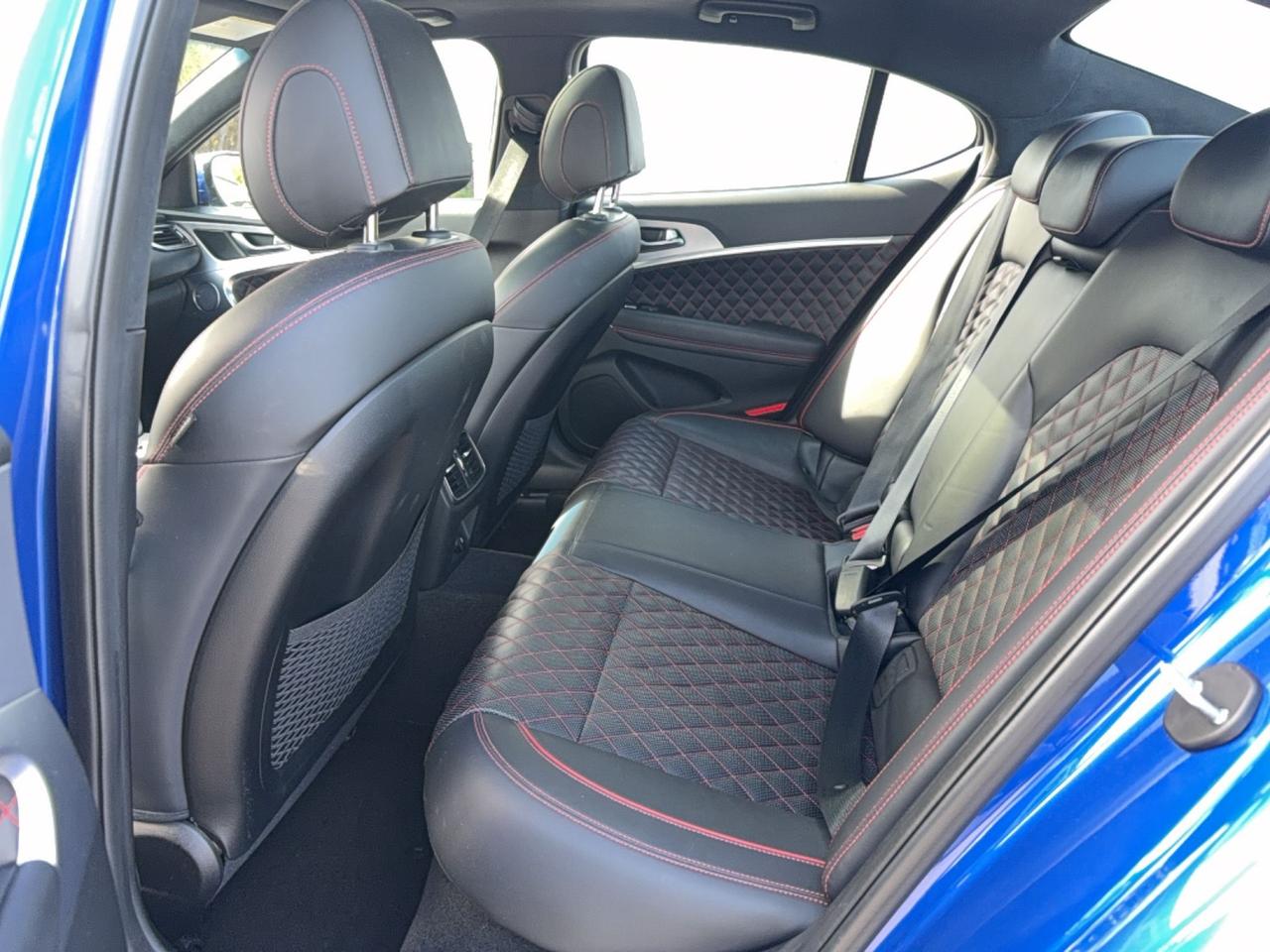 2020 Genesis G70 3.3T Sport-AWD-H/U DISPLAY-NAVIGATION-360CAM-DRIVE ASSIST-SUNROOF-AC/HEATED SEATS-BREMBO BRAKES Photo