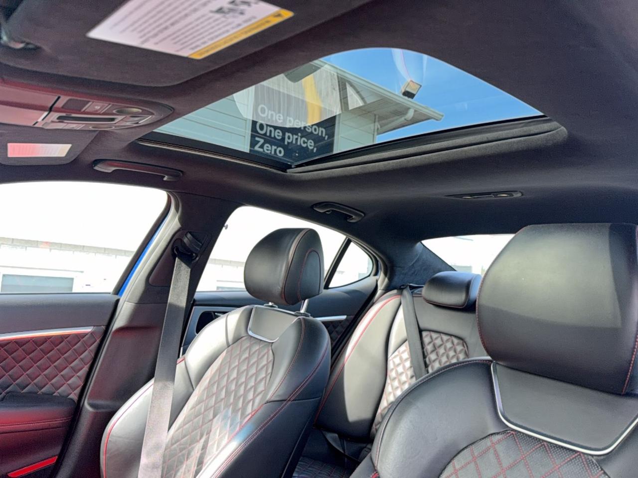 2020 Genesis G70 3.3T Sport-AWD-H/U DISPLAY-NAVIGATION-360CAM-DRIVE ASSIST-SUNROOF-AC/HEATED SEATS-BREMBO BRAKES Photo