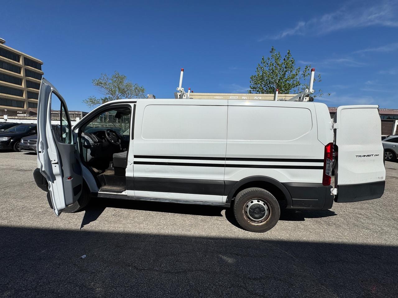 2019 Ford Transit  Photo