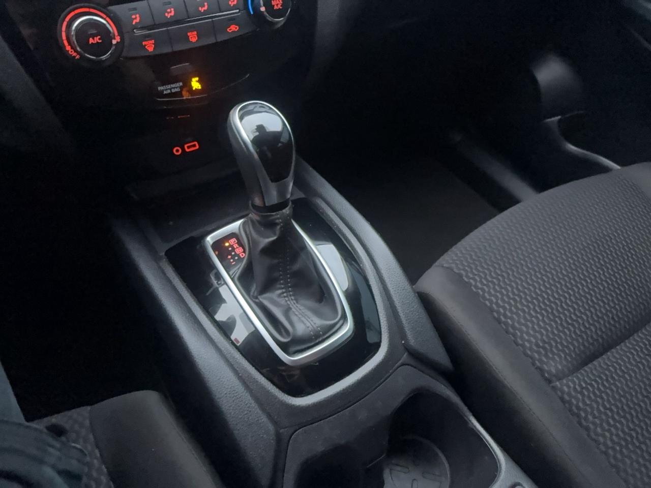 2021 Nissan Qashqai S