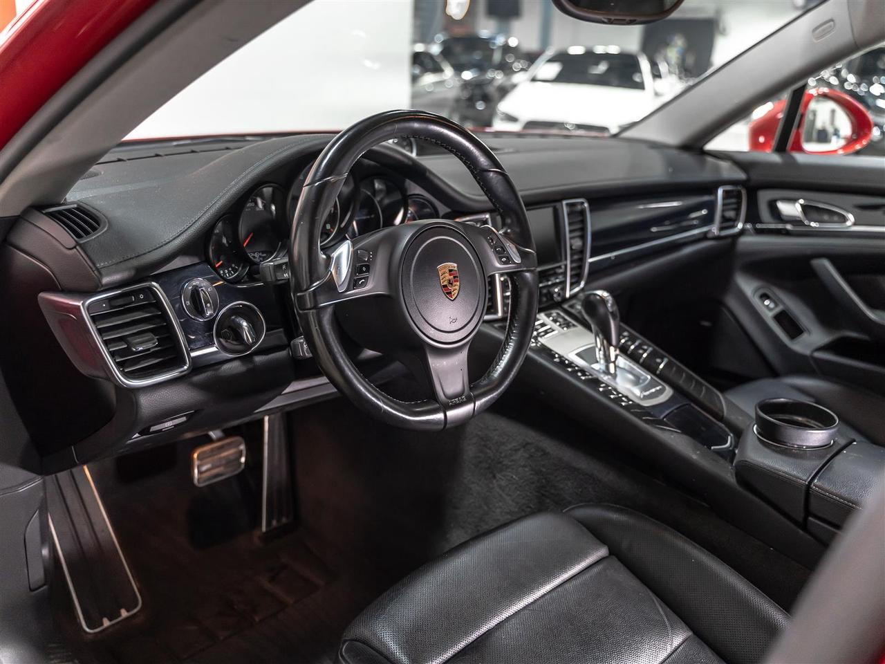 2016 Porsche Panamera 4|Edition|Premium Pkg Plus|Porsche Rear Entertainment Pkg| 20inch 911 Turbo Design Wheels Photo