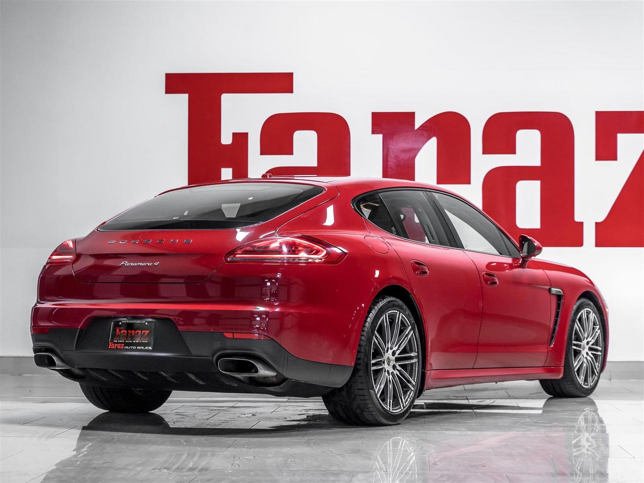 2016 Porsche Panamera 4|Edition|Premium Pkg Plus|Porsche Rear Entertainment Pkg| 20inch 911 Turbo Design Wheels Photo2