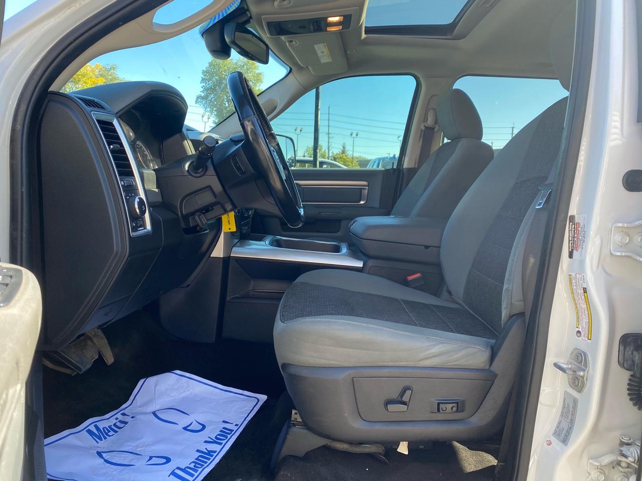 2018 RAM 2500 SLT | Crew Cab | 4X4 | Sunroof | Cummins Diesel Photo