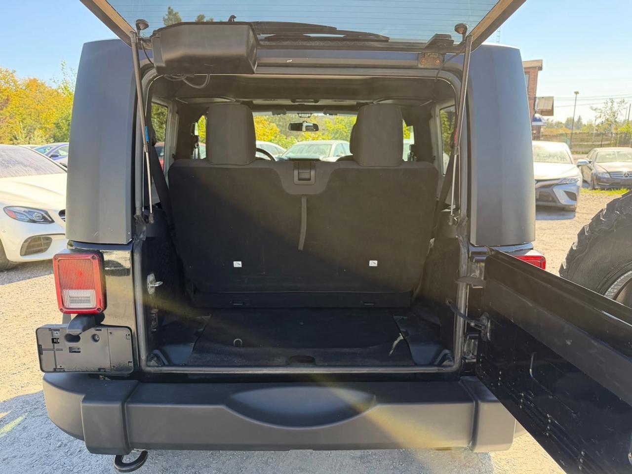 2018 Jeep Wrangler SPORT Photo