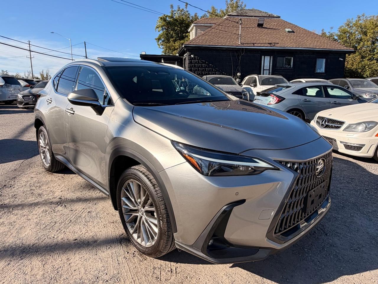 2022 Lexus NX 350 Photo2