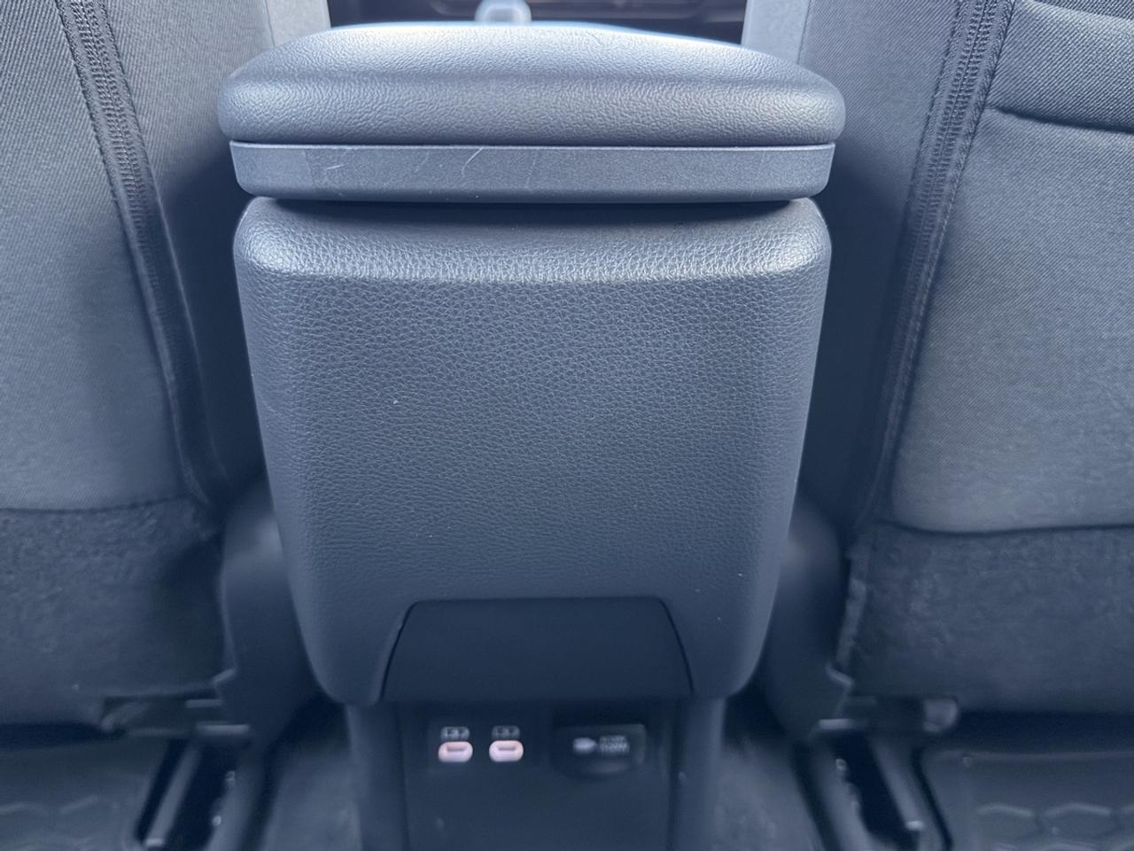 2023 Toyota Prius Prime SE Photo