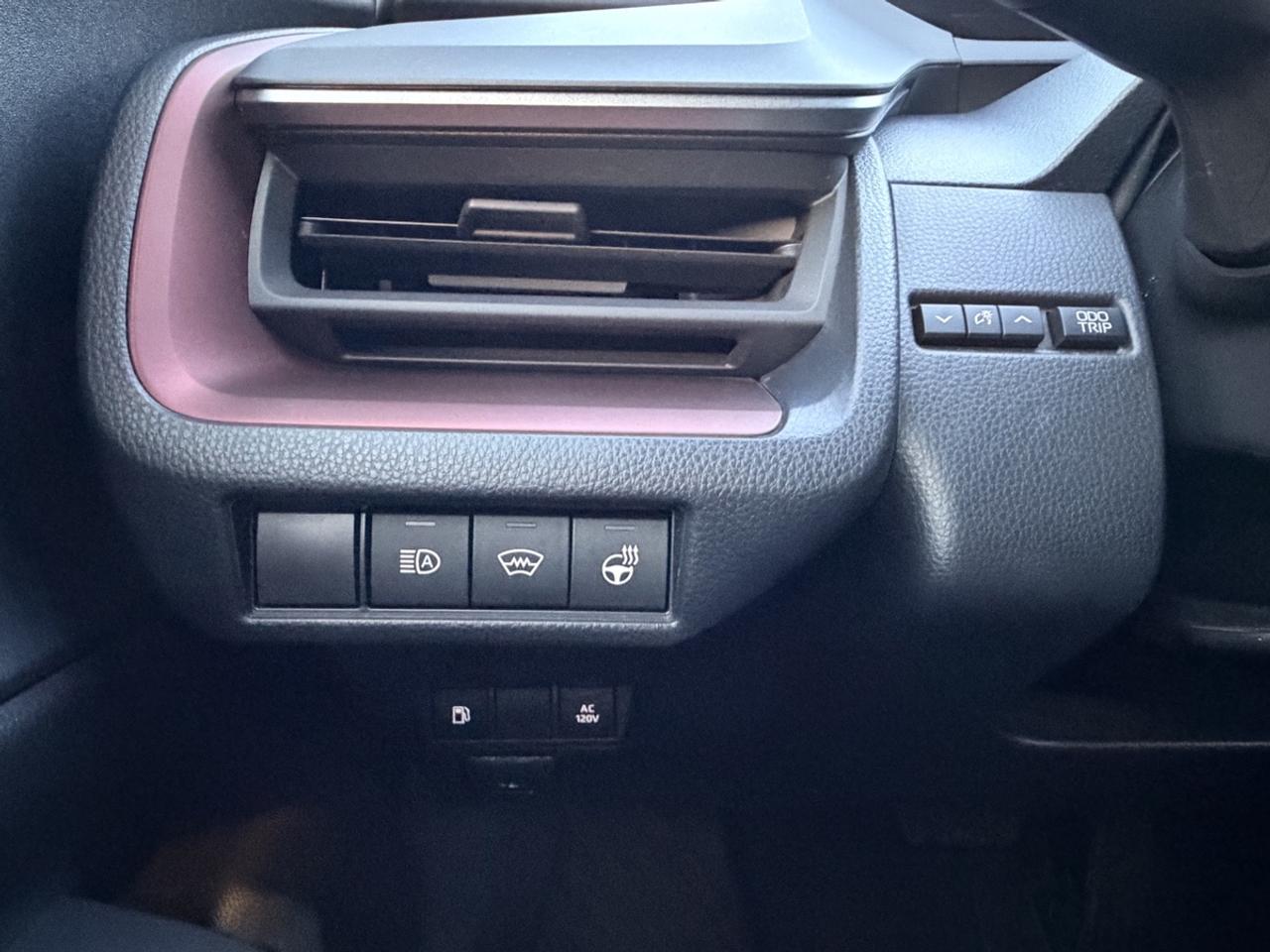2023 Toyota Prius Prime SE Photo