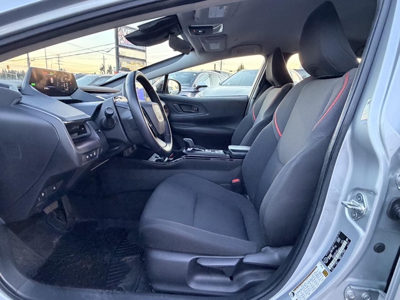 2023 Toyota Prius Prime SE Photo