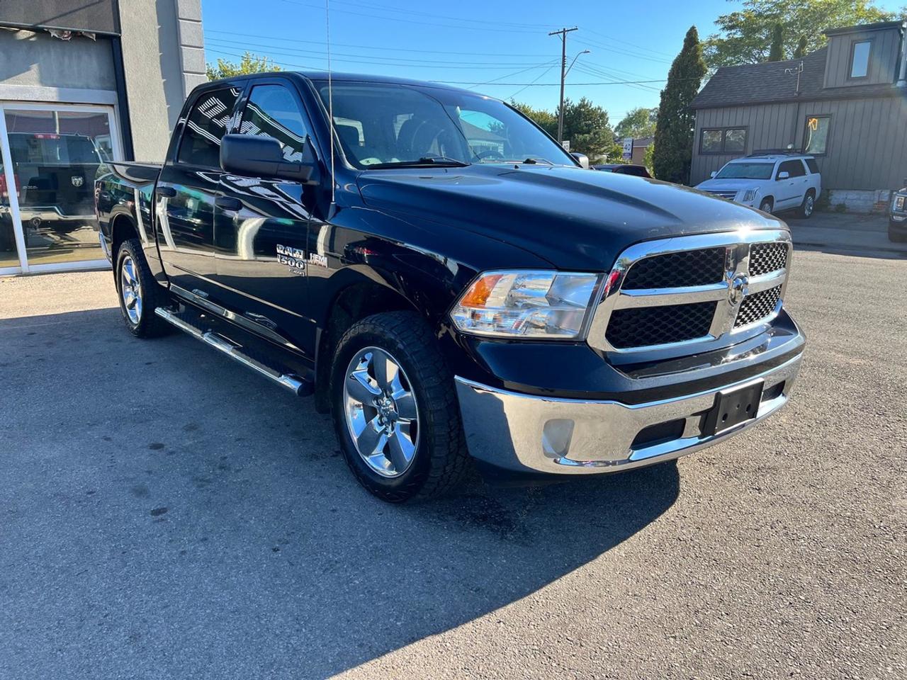 2020 RAM 1500 Classic EXPRESS Photo