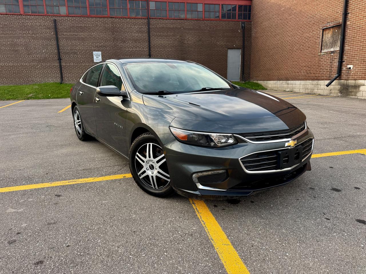 2017 Chevrolet Malibu LT - Photo #1