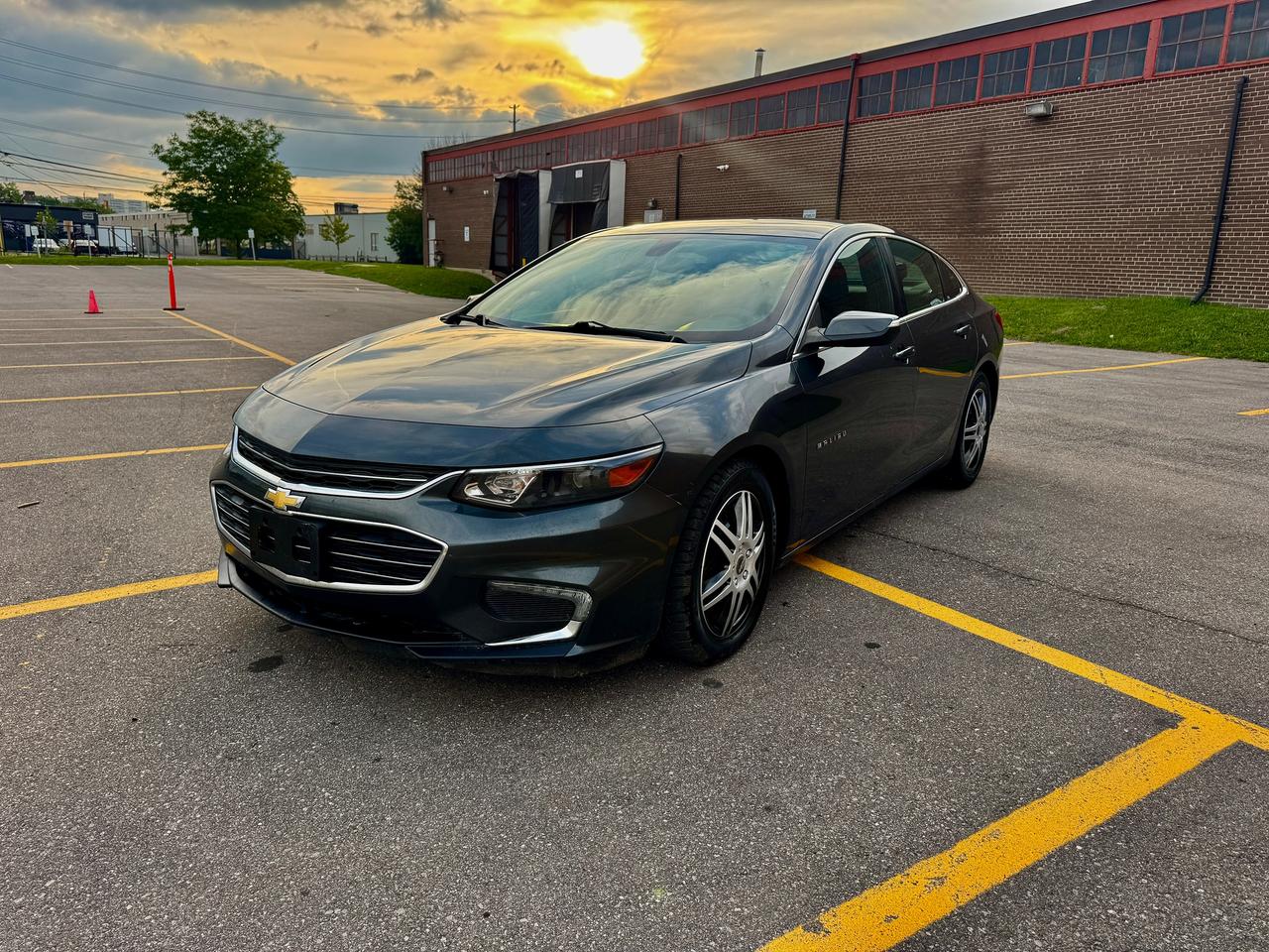 2017 Chevrolet Malibu LT Photo
