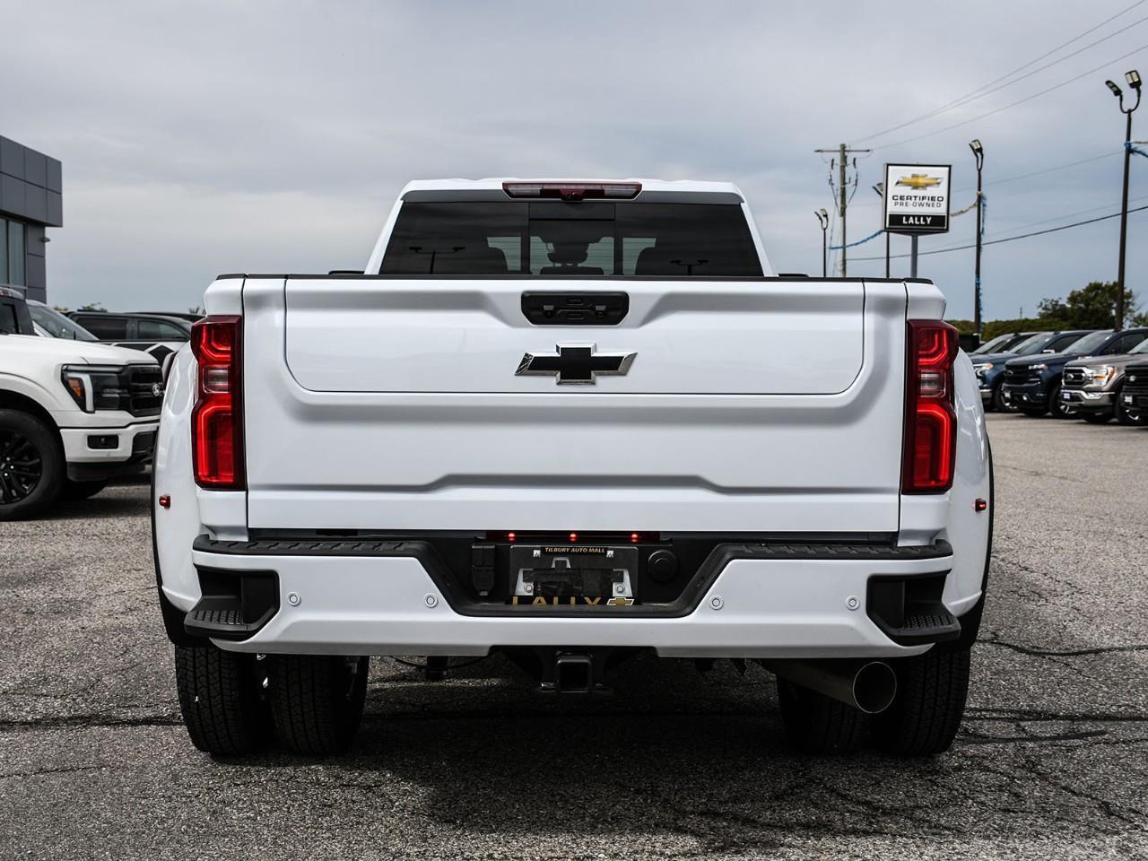 2026 Chevrolet Silverado 3500HD High Country Photo