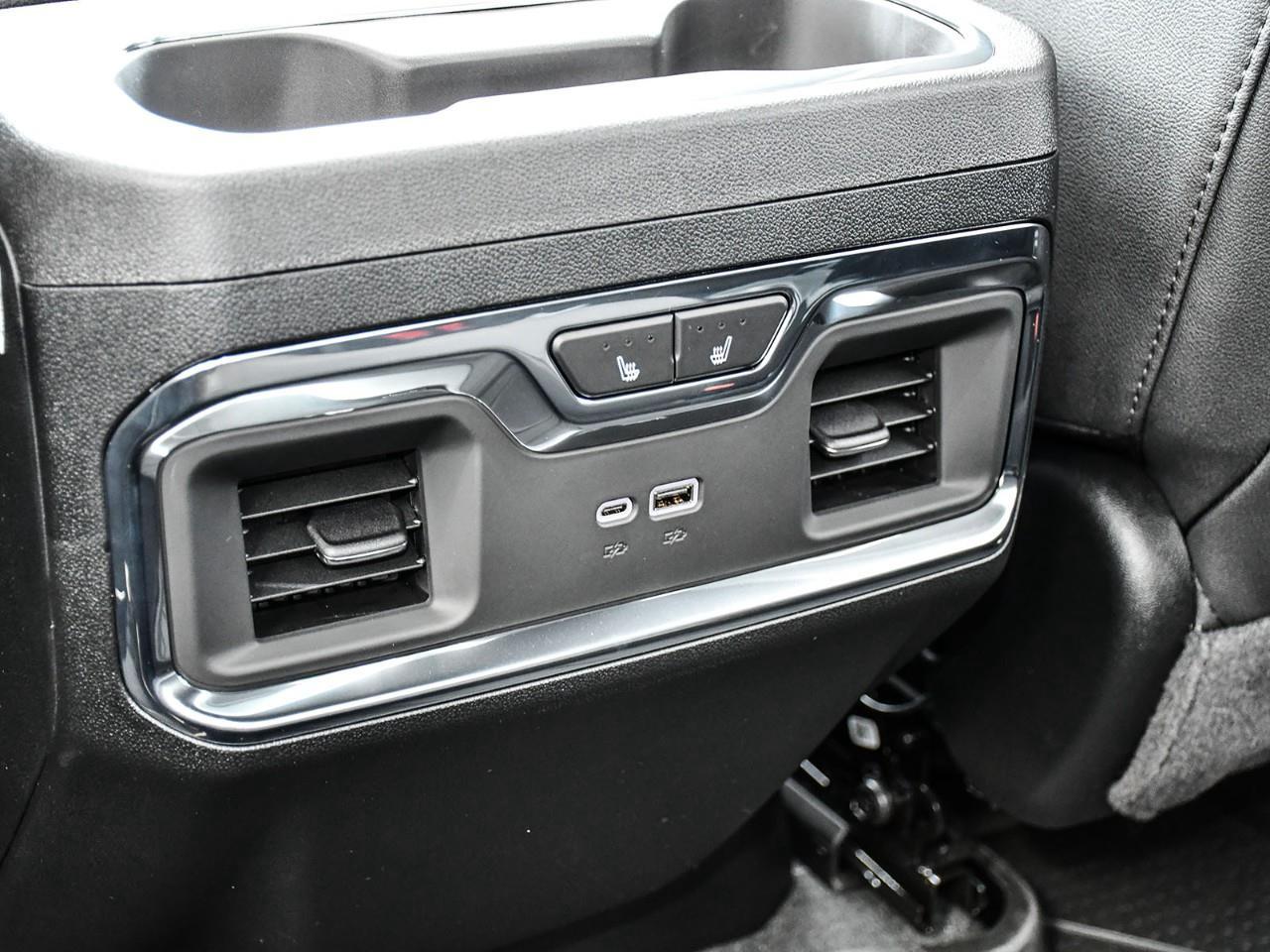 2026 Chevrolet Silverado 3500HD High Country Photo