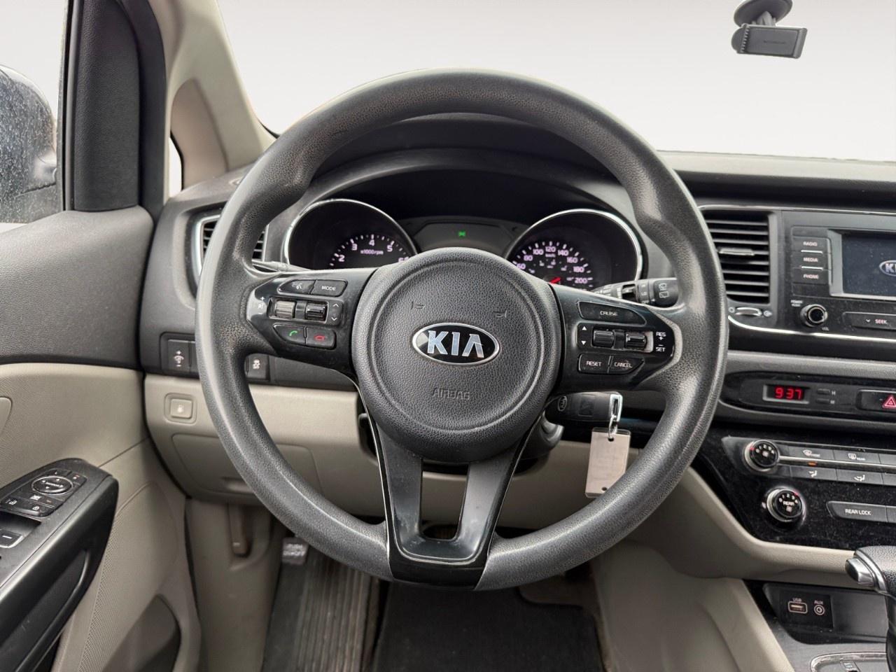 2018 Kia Sedona L FWD Photo
