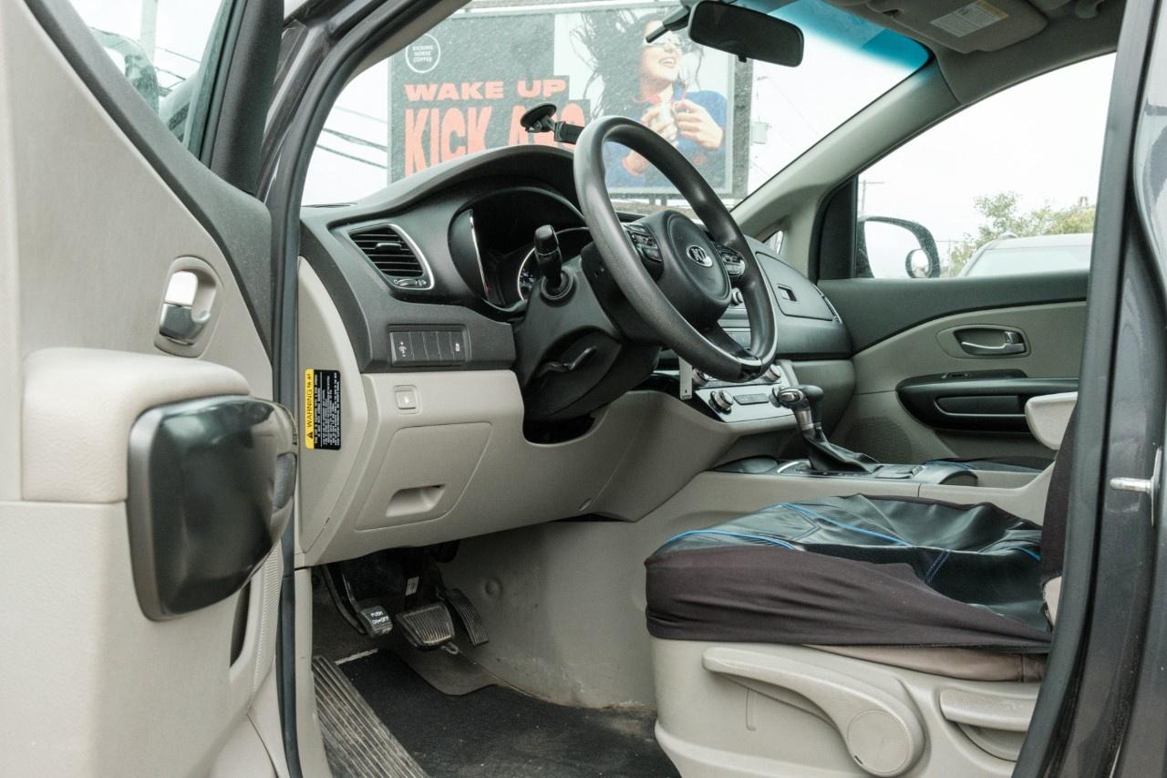 2018 Kia Sedona L FWD Photo