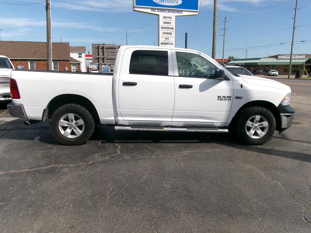 2017 RAM 1500 ST Crew Cab Photo