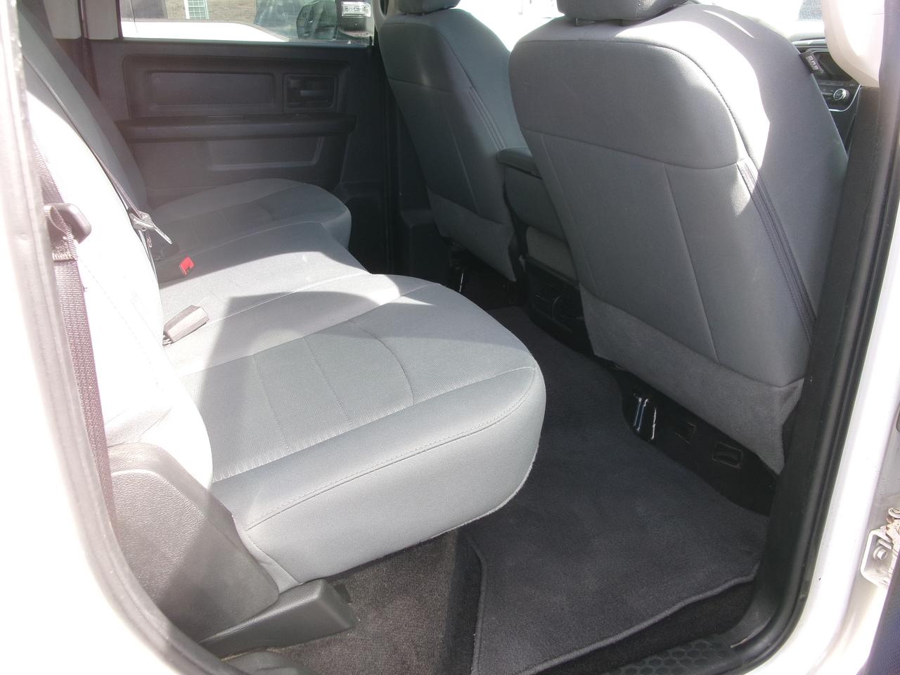 2017 RAM 1500 ST Crew Cab Photo