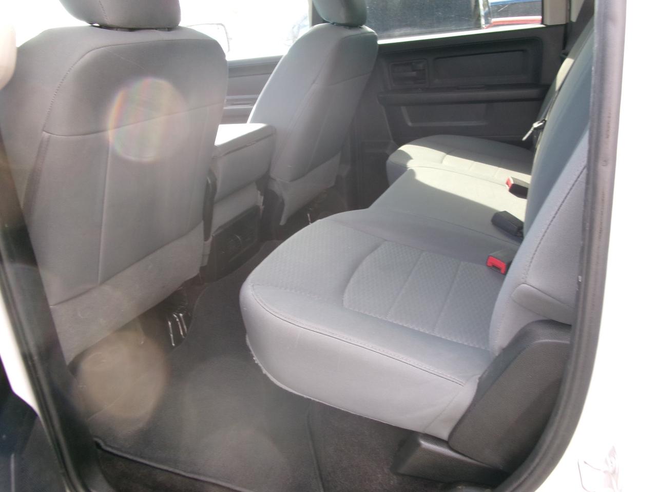 2017 RAM 1500 ST Crew Cab Photo