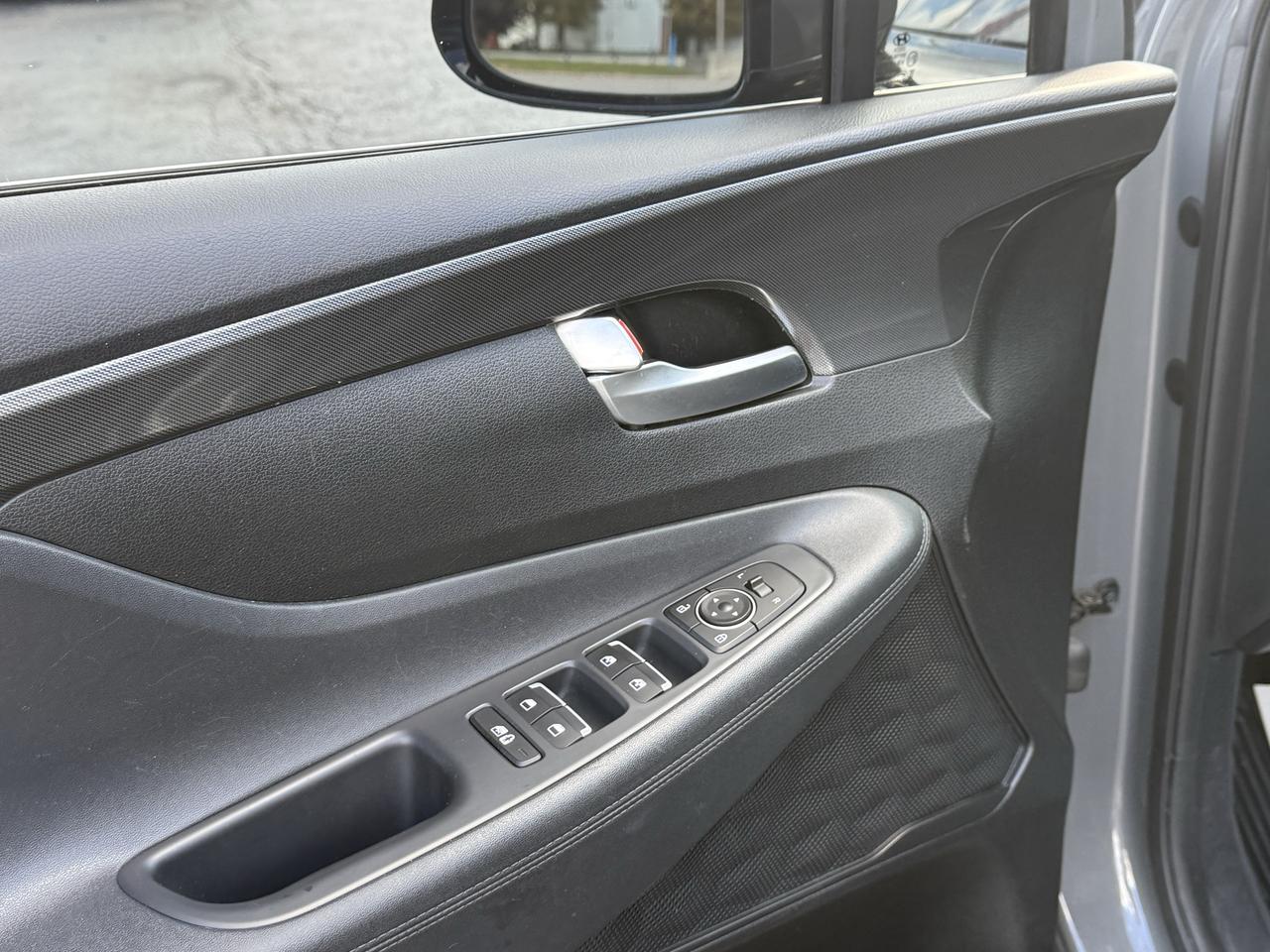 2021 Hyundai Santa Fe Preferred AWD Photo