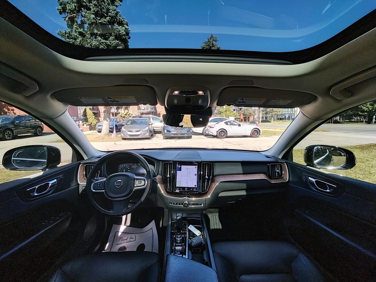 2021 Volvo XC60 T8 RECHARGE INSCRIPTION Expression Photo