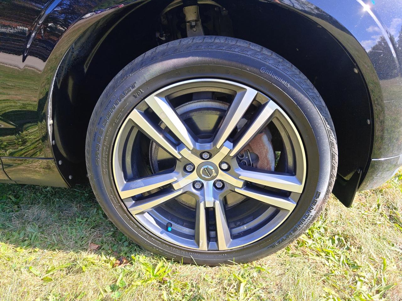 2021 Volvo XC60 T8 RECHARGE INSCRIPTION Expression Photo