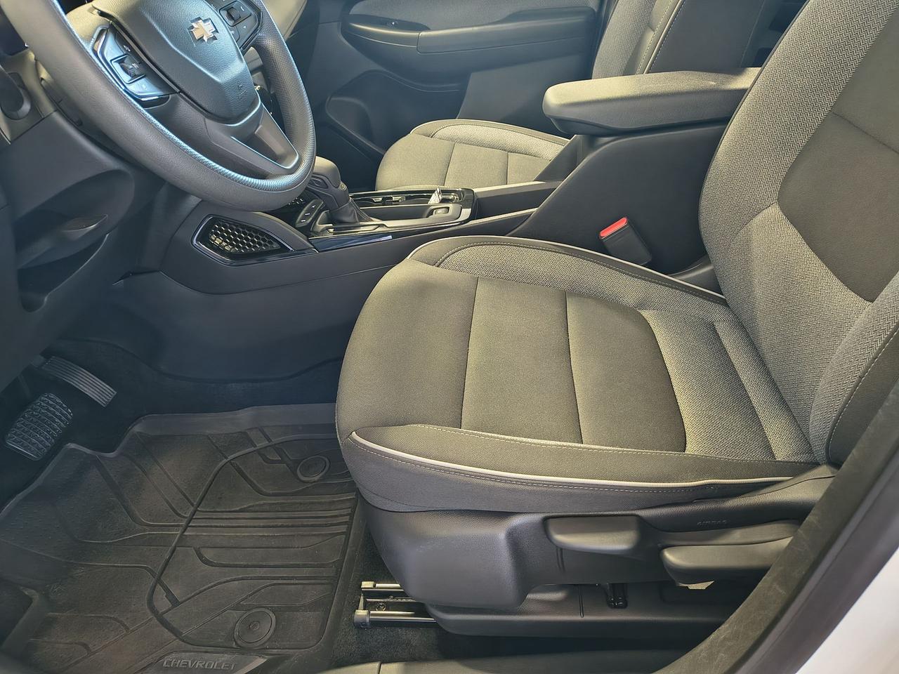 2025 Chevrolet TrailBlazer LS Photo0